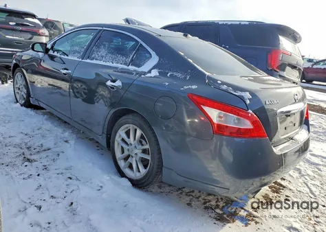 2010 Nissan Maxima S z USA, uszkodzony, nr VIN 1N4AA5AP2AC831130